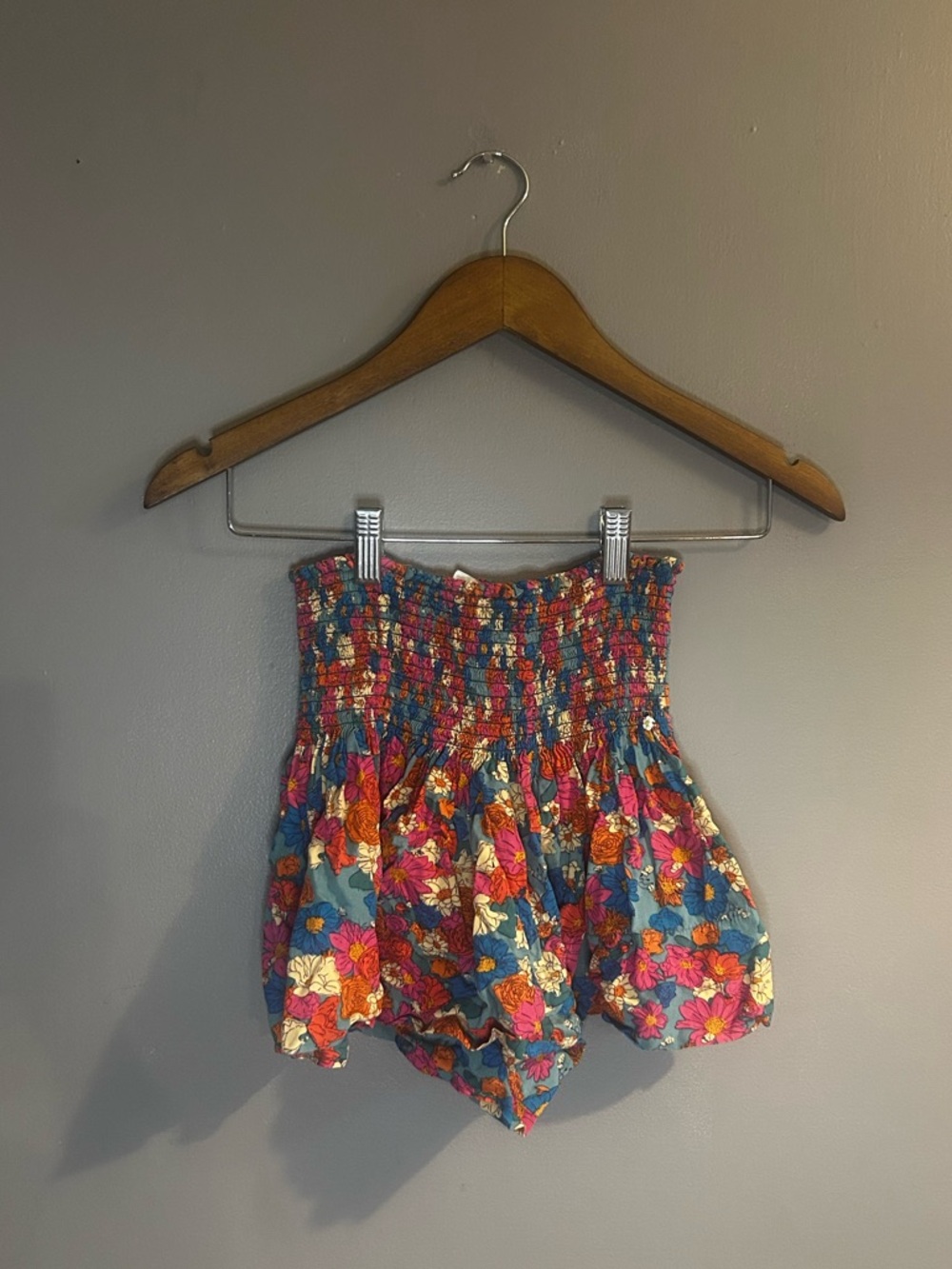 Natural Life Floral Smocked Shorts XS Boho High Waist Festival Summer